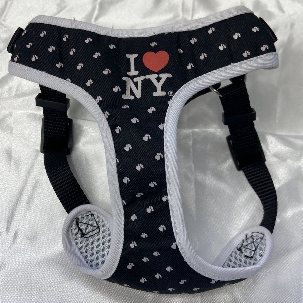 Troika Apparel & Pet, Inc I Love NY Pet Harness Size Small